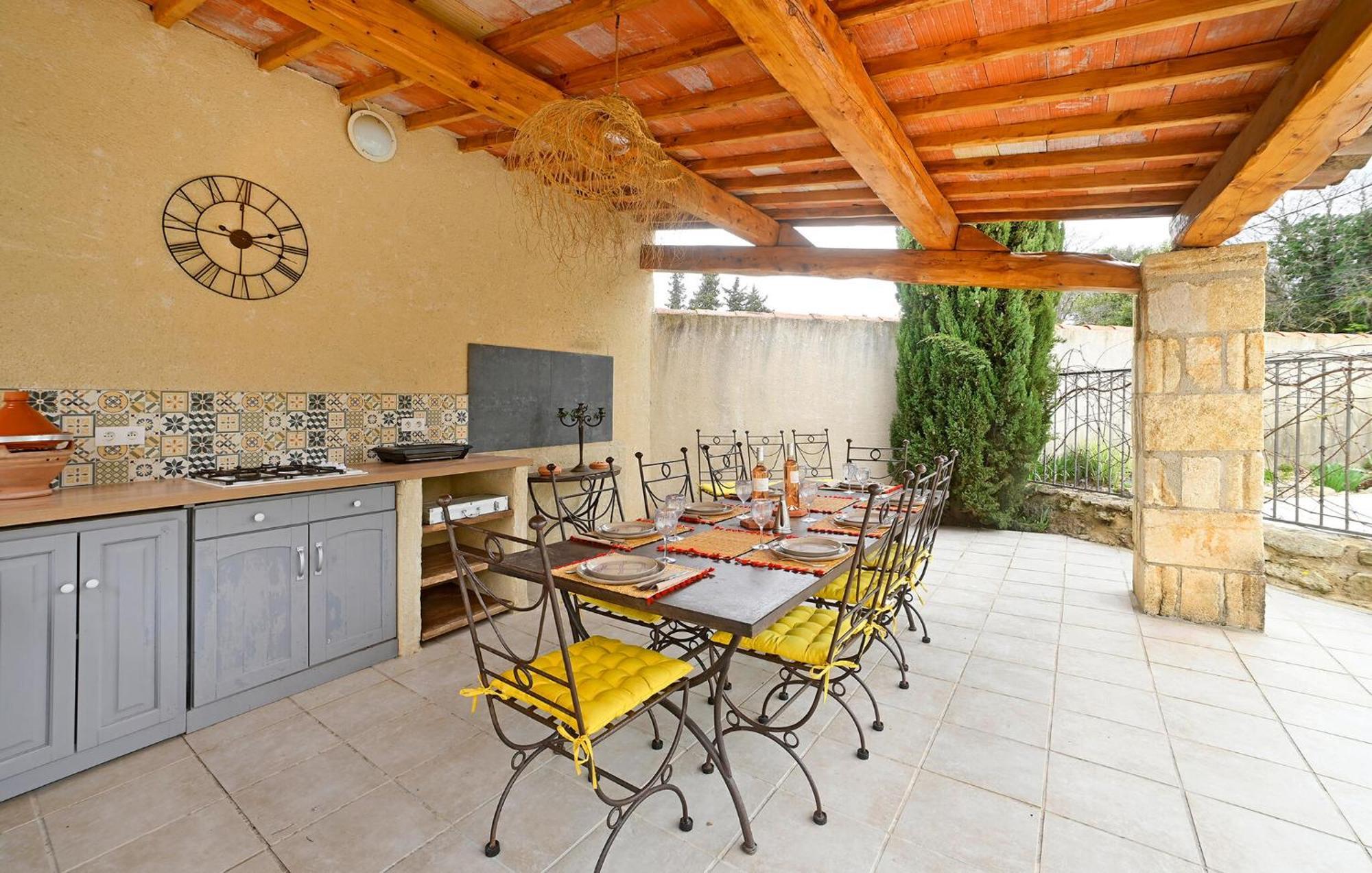 Amazing Home In Saint-Remy-De-Provence With Wifi Exterior photo