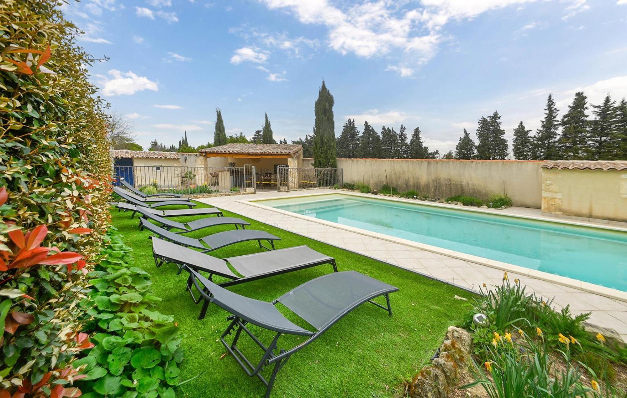 Amazing Home In Saint-Remy-De-Provence With Wifi Exterior photo