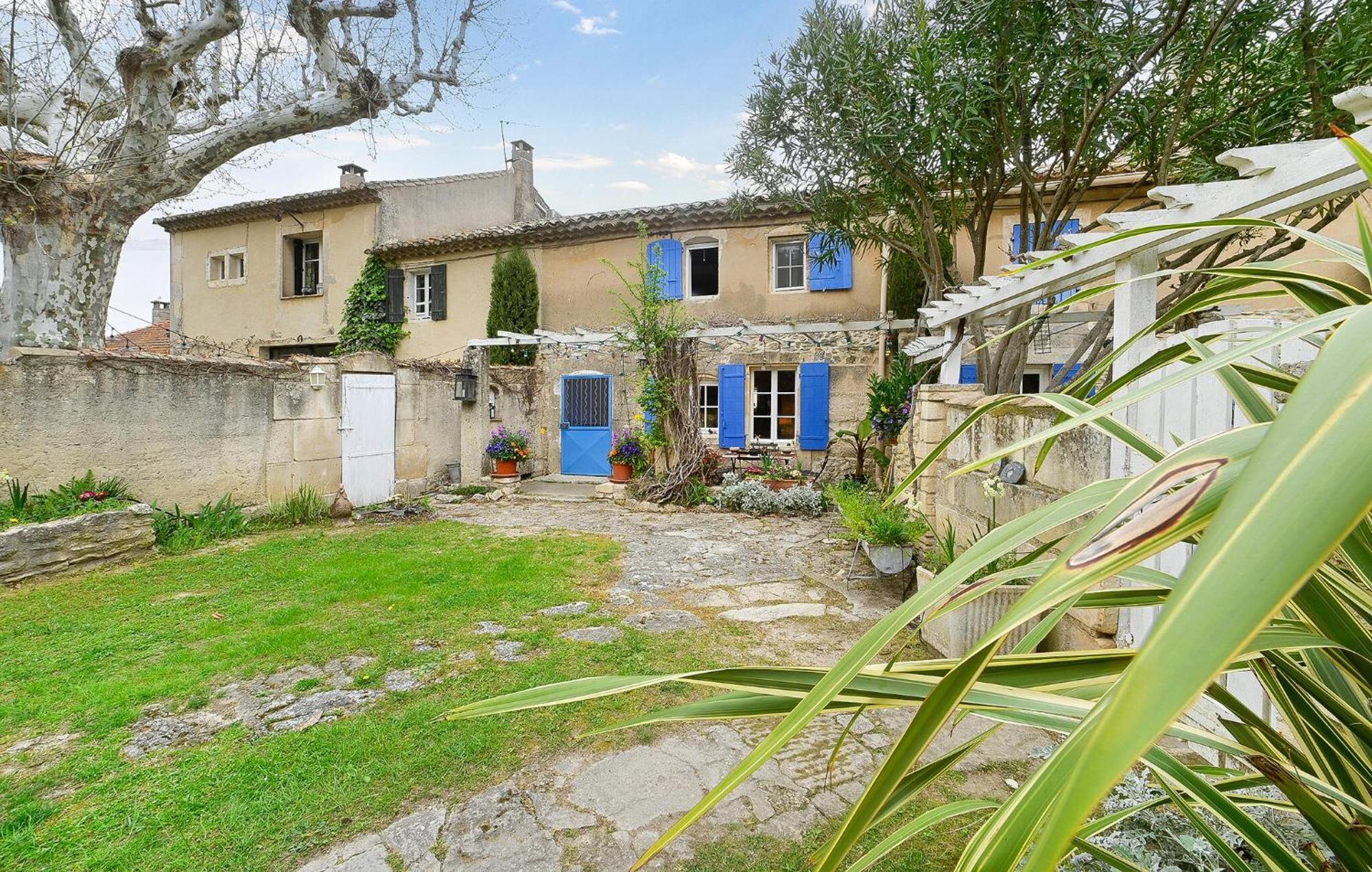 Amazing Home In Saint-Remy-De-Provence With Wifi Exterior photo